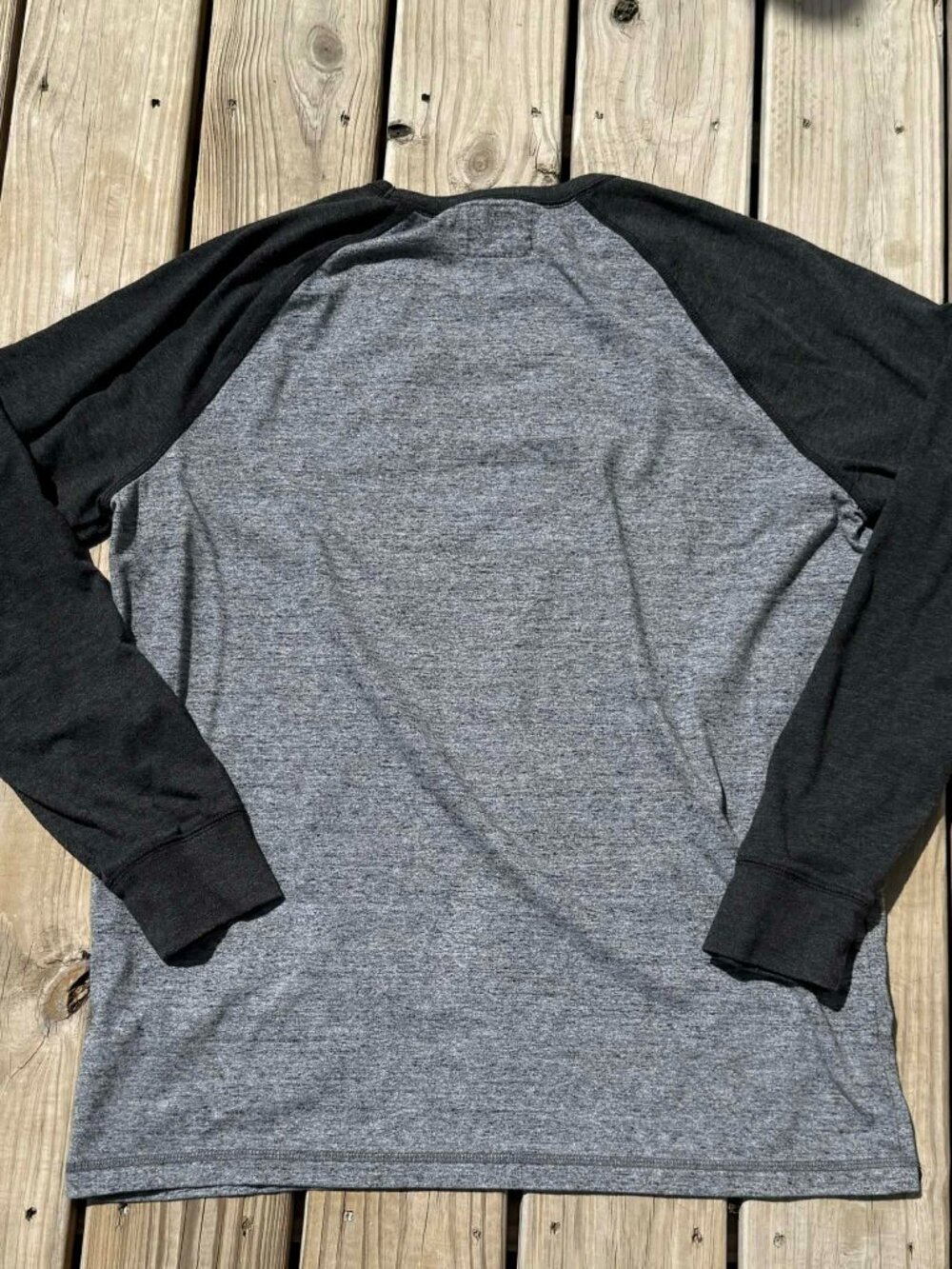 American Eagle Raglan Graphic Tee Y2K Grunge Vintage Streetwear Layering 3245 - Picture 3 of 7